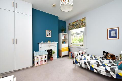 38 Farren Road, London, SE23 2EA