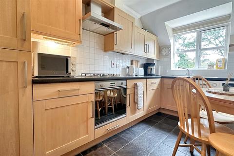 4, Ampfield Court Baddesley Road, Chandler's Ford, Eastleigh, SO53 5EP