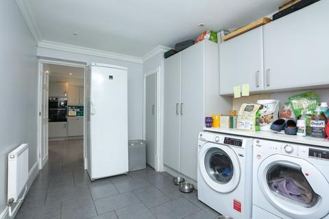 36 Fitzroy Avenue, Broadstairs, CT10 3LS