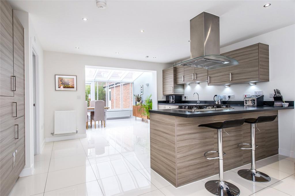 Kitchen/Family