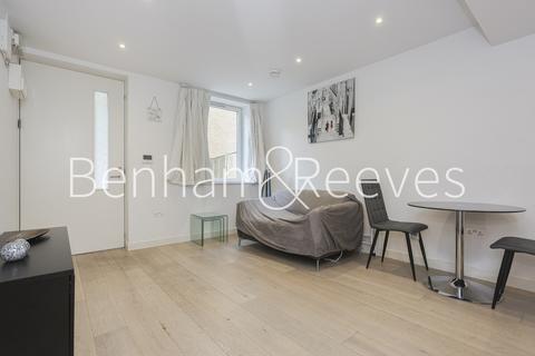 1 bedroom apartment to rent, Albion Place, Hammersmith W6