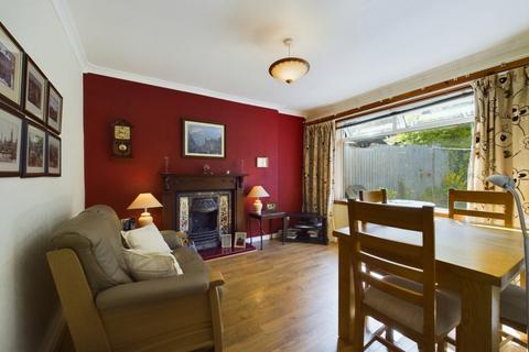 3 bedroom semi-detached villa for sale, Weymouth Drive, Glasgow G12