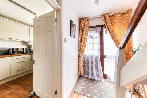 3 bedroom terraced house for sale, Malvern Close, Mitcham, CR4