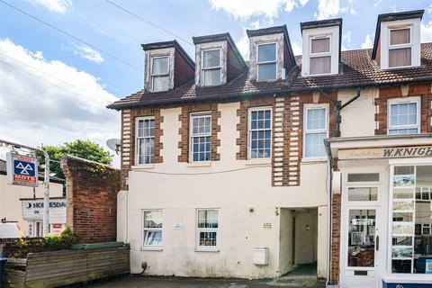 1 bedroom apartment for sale, Holmesdale Road, Surrey RH2