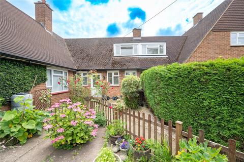 3 bedroom terraced house for sale, South Close, St. Albans, Hertfordshire