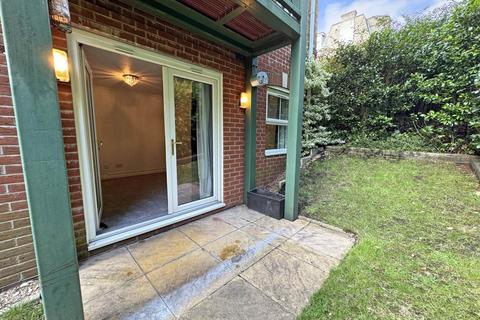 2 bedroom flat to rent, St Stephens Road, Bournemouth BH2
