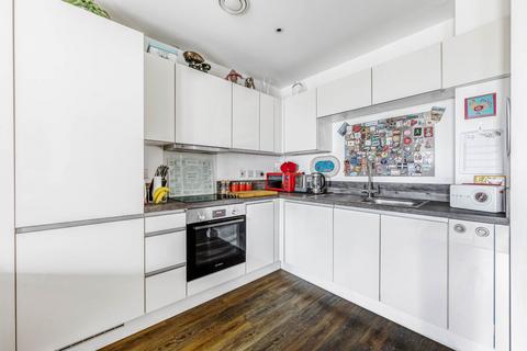 2 bedroom apartment for sale, Westgate House, Ealing Road, Brentford