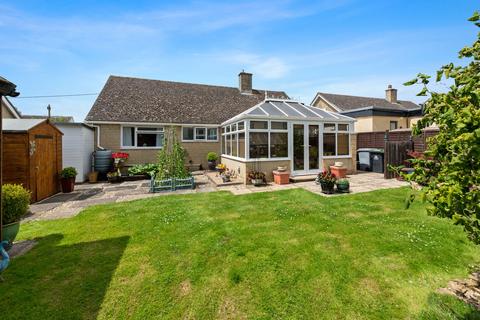 2 bedroom bungalow for sale, Well Lane, Witney OX29