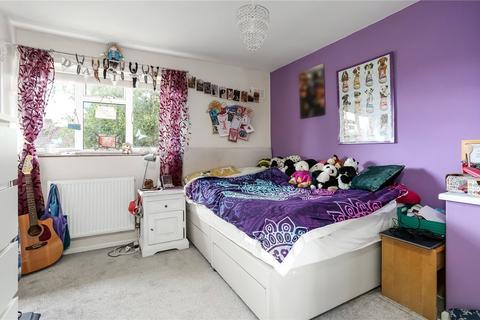 10 Fleming Road, Winchester, SO22 6EE