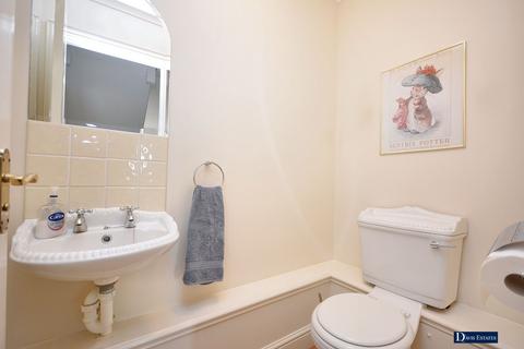 7a Rayburn Road, Hornchurch, RM11 3AP