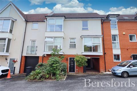 4 bedroom terraced house for sale, Montfort Drive, Chelmsford, CM2