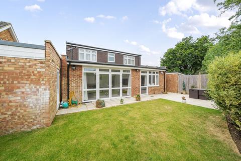 4 bedroom detached house for sale, Lowson Grove, Watford, Hertfordshire