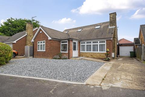 4 bedroom detached house for sale, Lowson Grove, Watford, Hertfordshire