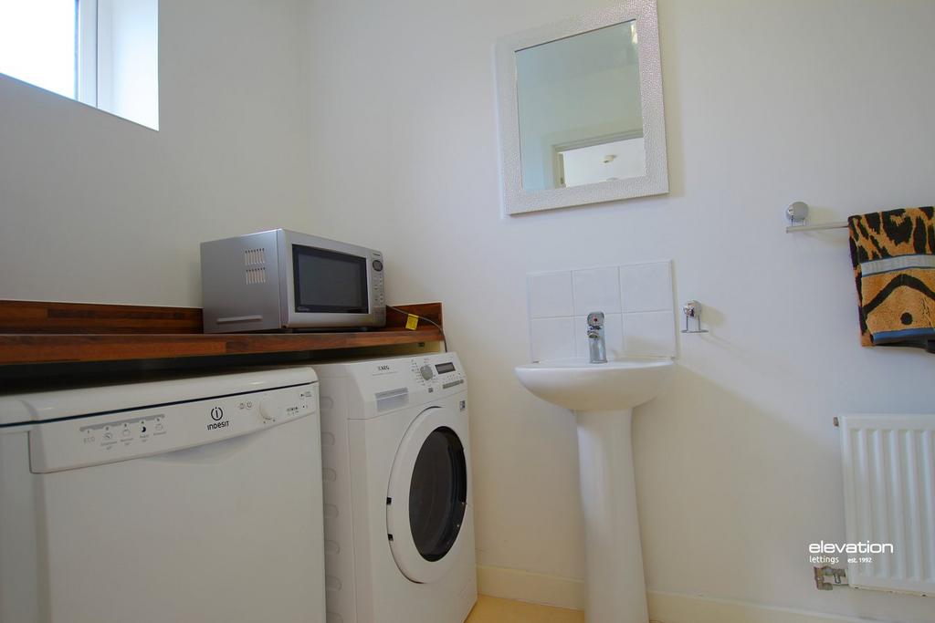 Utility room/WC