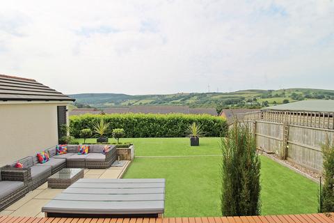 61 Highfields, Tonyrefail, Porth, CF39 8GB