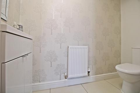 61 Highfields, Tonyrefail, Porth, CF39 8GB