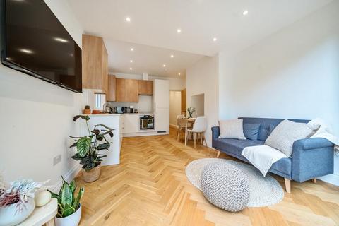 2 bedroom flat for sale, Denton Street, Earlsfield