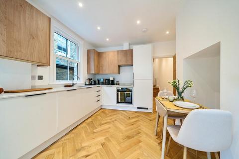 2 bedroom flat for sale, Denton Street, Earlsfield