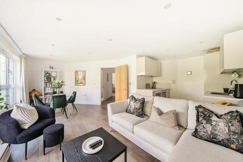 2 bedroom apartment for sale, Park Heights, Constitution Hill, Woking