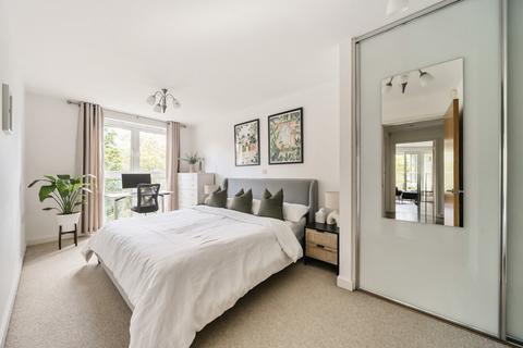 2 bedroom apartment for sale, Park Heights, Constitution Hill, Woking