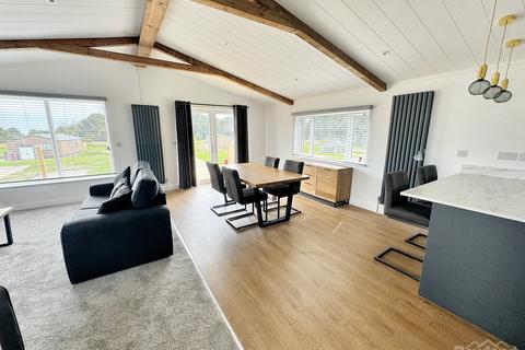 3 bedroom lodge for sale, Bridlington links Golf and Leisure Estate, Bridlington YO15
