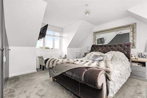 5 Glebe Road, Old Windsor, Windsor, SL4 2PN