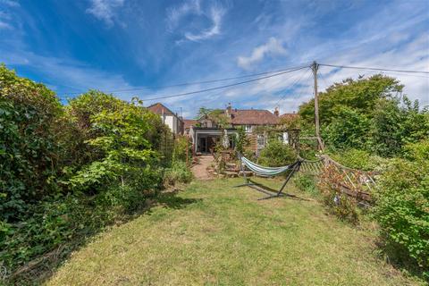 3 bedroom end of terrace house for sale, Station Road, Wrington