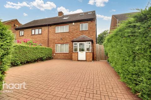 137 Cromwell Road, Grays, RM17 5HQ