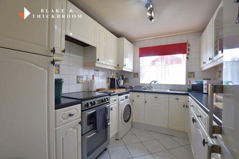 3 bedroom detached house for sale, Constable Avenue, Clacton-on-Sea