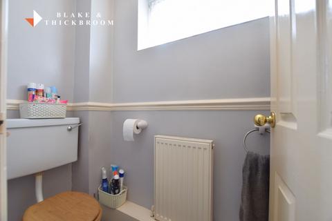 33 Constable Avenue, Clacton-on-sea, CO16 8DA