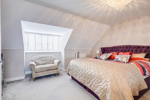 3 Bebington Link, Langdon Hills, Basildon, SS16 5LE