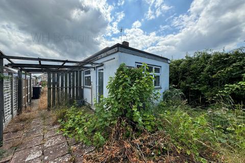 2 bedroom bungalow for sale, Woodman Avenue, Whitstable CT5