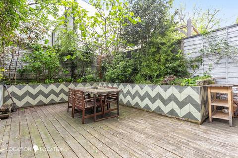 61a Upper Clapton Road, London, E5 8AY