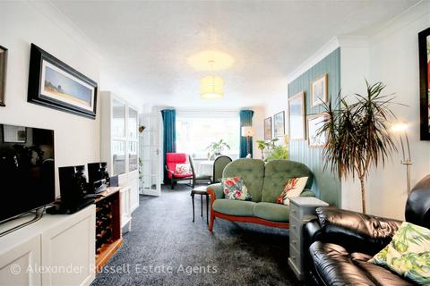 3 bedroom semi-detached house for sale, Laleham Road, Margate, CT9