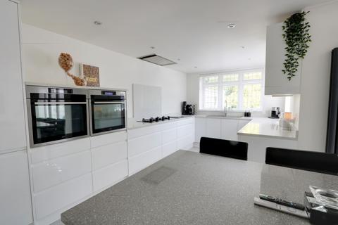 63 Ferguson Avenue, Romford, RM2 6RP