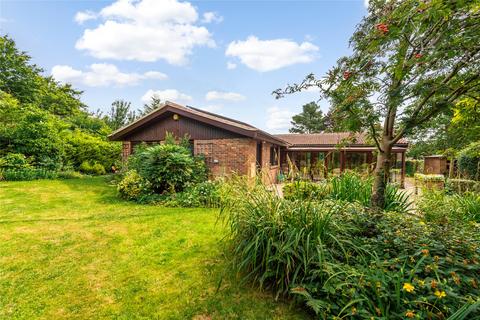 4 bedroom bungalow for sale, Kimbolton Road, Bedford, Bedfordshire, MK41