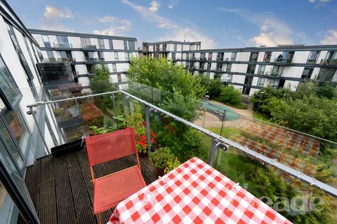 2 bedroom flat for sale, Altius Court, Highams Park, E4