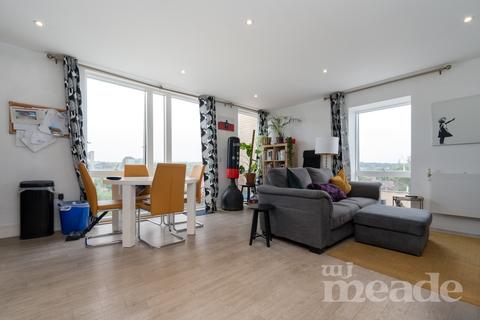 2 bedroom flat for sale, Altius Court, Highams Park, E4