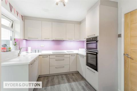 77 Dovecote Lane, Lees, Oldham, OL4 4SN