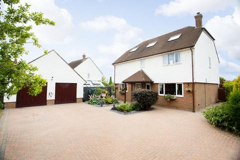 7 bedroom detached house for sale, Painesfield Close, Burmarsh, TN29