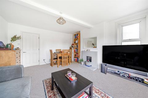 2 bedroom flat for sale, Lower Green Road, Rusthall, Tunbridge Wells