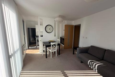 2 bedroom apartment to rent, St John's Walk, Birmingham, B5