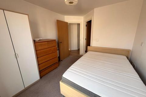 2 bedroom apartment to rent, St John's Walk, Birmingham, B5