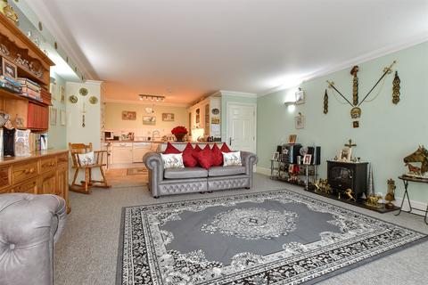 2 bedroom apartment for sale, Church Hill, Totland Bay, Isle of Wight