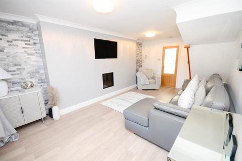 13 Bowburn Close, Gateshead, NE10 8UG