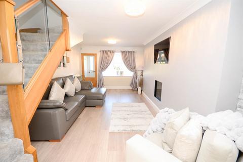 13 Bowburn Close, Gateshead, NE10 8UG