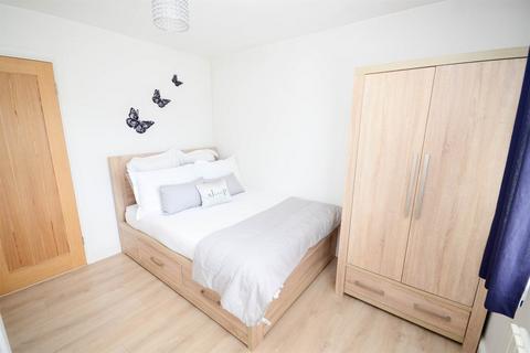 13 Bowburn Close, Gateshead, NE10 8UG