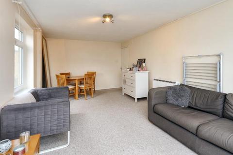 3 bedroom apartment to rent, 136 Maple Road, Surbiton KT6