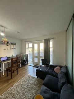 1 bedroom flat to rent, Park Lodge Avenue, West Drayton UB7