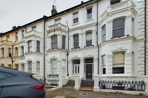 2 bedroom flat to rent, Tisbury Road, Hove, East Sussex, BN3